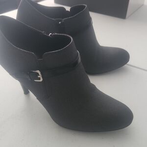 Nine West Black/Charcole Ankle Booties with Buckle